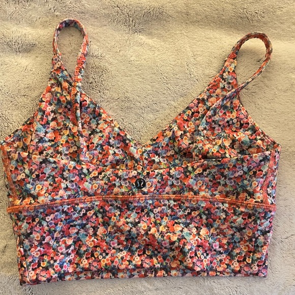 Lululemon size 2 sports bra -Limited Edition! - Picture 2 of 2